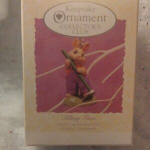 Hallmark Keepsake Ornament Collector's Club Bunny Figurine 1994 (SKU 005)